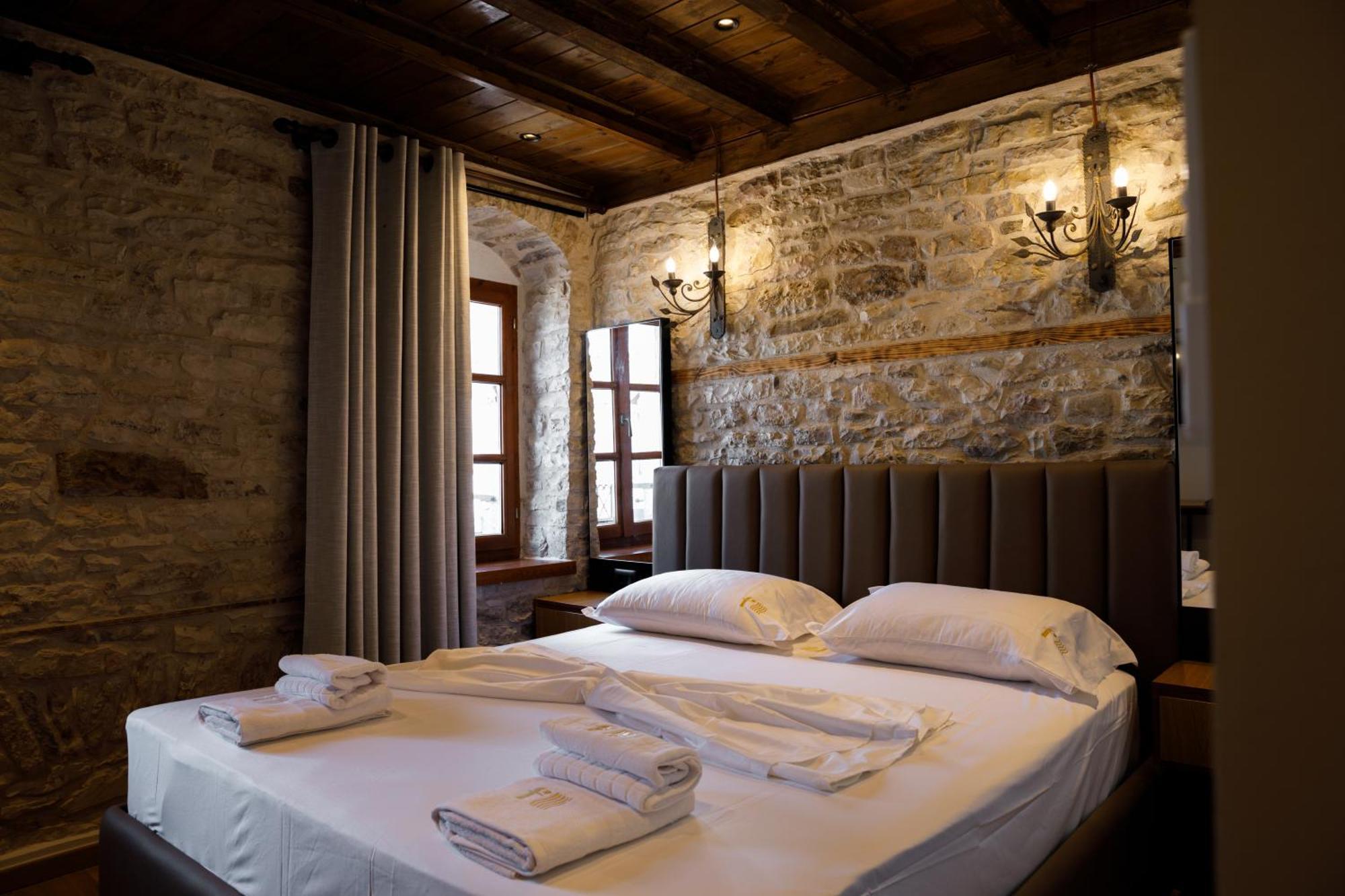 Furra Hotel Gjirokastër Exterior foto